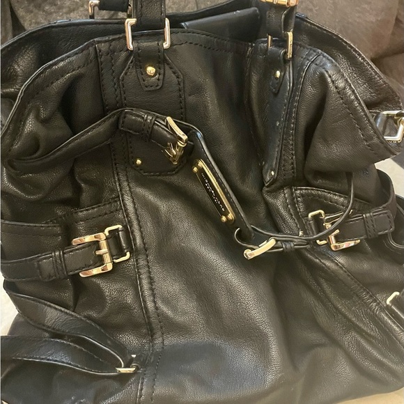 Michael Kors Gansevoort Tote - Picture 6 of 10